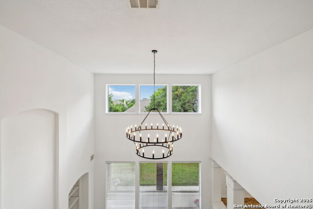 Image 18 of 30 For 24915 White Crk