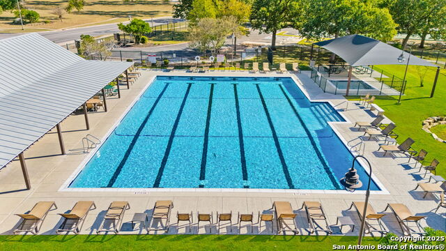 Image 28 of 30 For 24915 White Crk