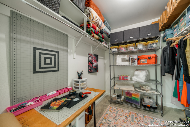 Image 18 of 23 For 7738 Chambers 903