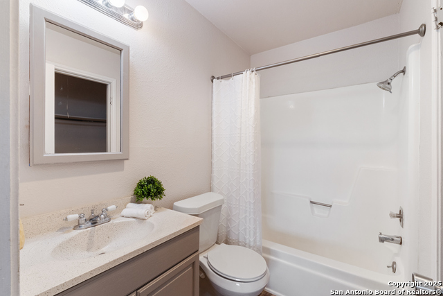 Image 12 of 18 For 7335 Hardesty