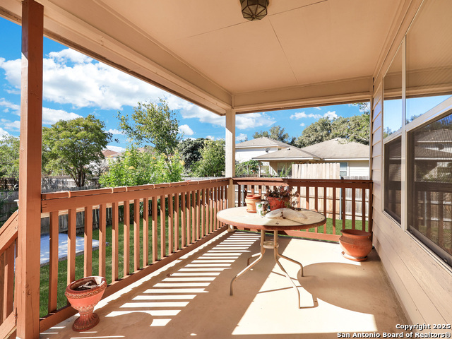 Image 29 of 33 For 10622 Lynx Range