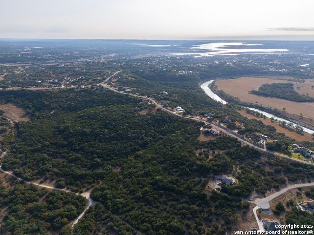 Image 11 of 39 For 308 River Ridge