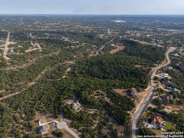 Image 15 of 39 For 308 River Ridge