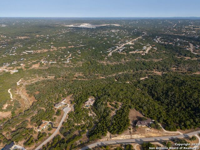 Image 17 of 39 For 308 River Ridge