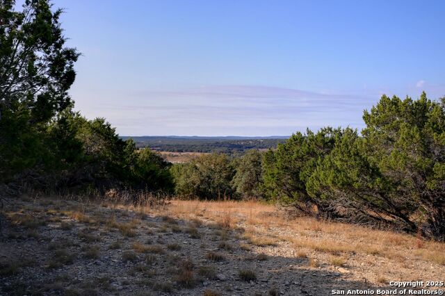 Image 23 of 39 For 308 River Ridge