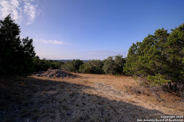 Image 25 of 39 For 308 River Ridge