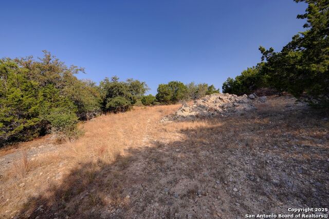 Image 29 of 39 For 308 River Ridge