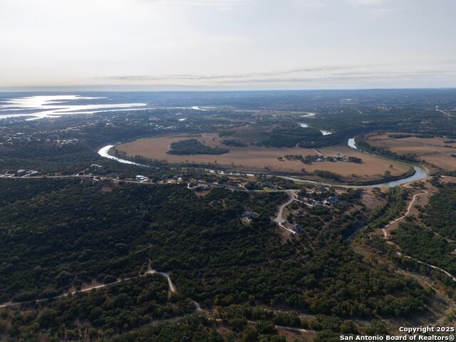 Image 6 of 39 For 308 River Ridge