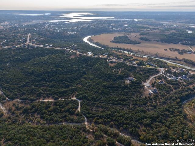 Image 7 of 39 For 308 River Ridge