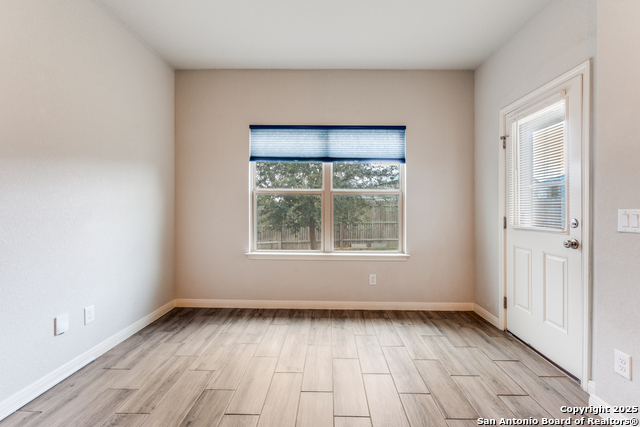 Image 16 of 25 For 4684 Grey Sotol