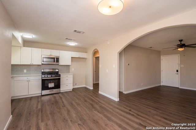 Image 6 of 13 For 439 Tidewind