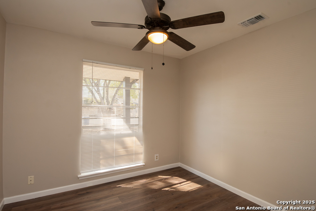 Image 7 of 13 For 439 Tidewind