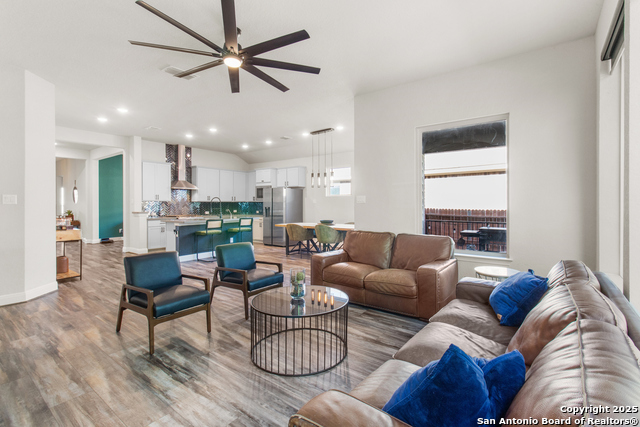 Details for 8814 Hedford Flats, San Antonio, TX 78254