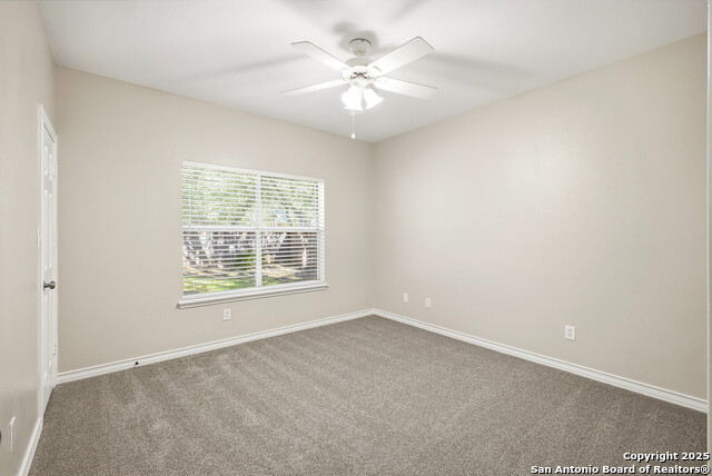 Image 31 of 44 For 23114 Whisper Canyon