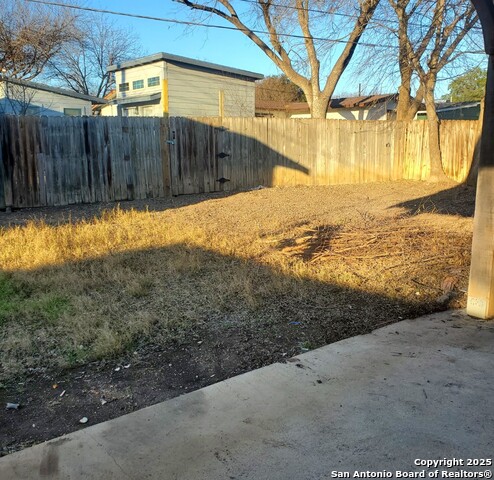 Image 2 of 13 For 339 Ashland