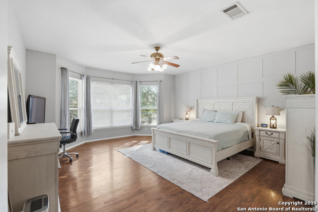 Image 14 of 34 For 260 Wentworth