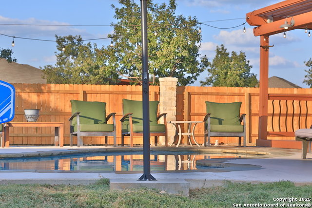 Image 5 of 21 For 12206 Course View