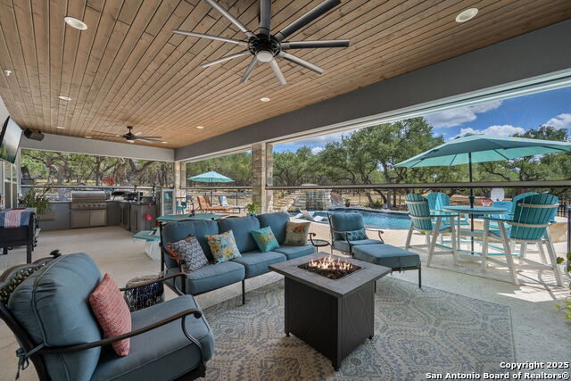 Image 10 of 42 For 864 Coyote Ridge