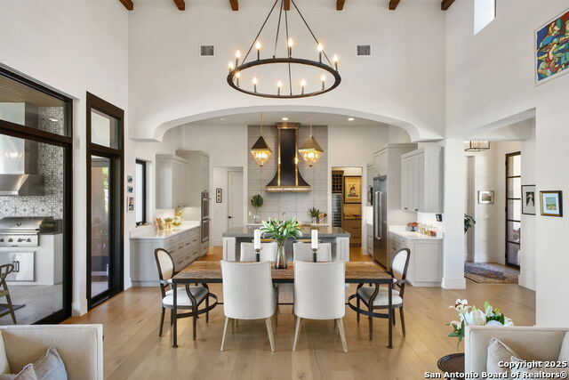 Listing photo id 26 for 10415 Kendall Cyn