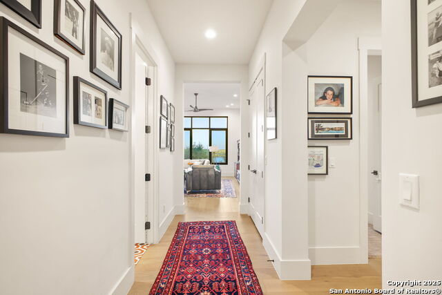 Listing photo id 58 for 10415 Kendall Cyn