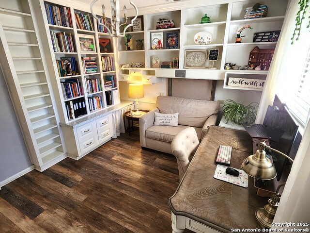 Image 21 of 38 For 105 Shane  