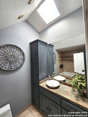 Image 22 of 38 For 105 Shane  