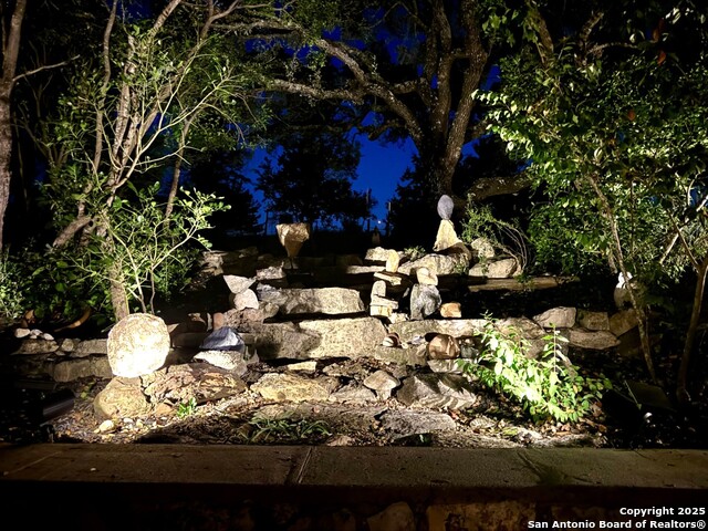 Image 35 of 38 For 105 Shane  