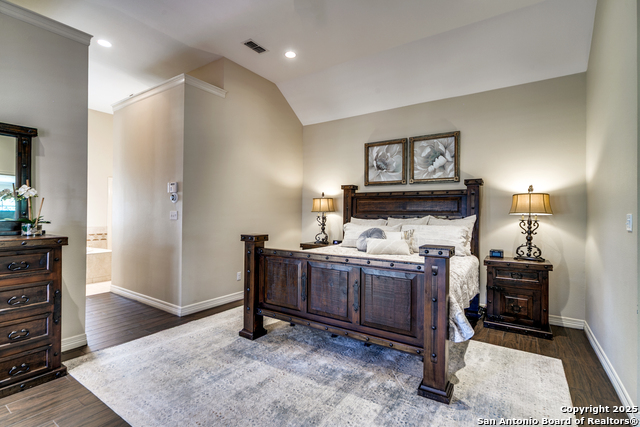 Listing photo id 16 for 67 Skyland Drive