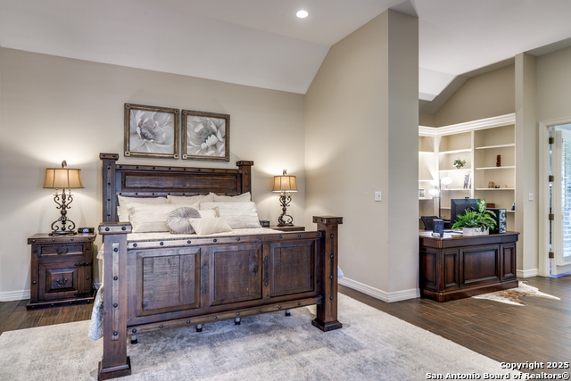 Listing photo id 17 for 67 Skyland Drive