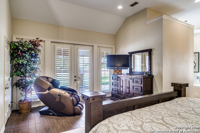 Listing photo id 18 for 67 Skyland Drive