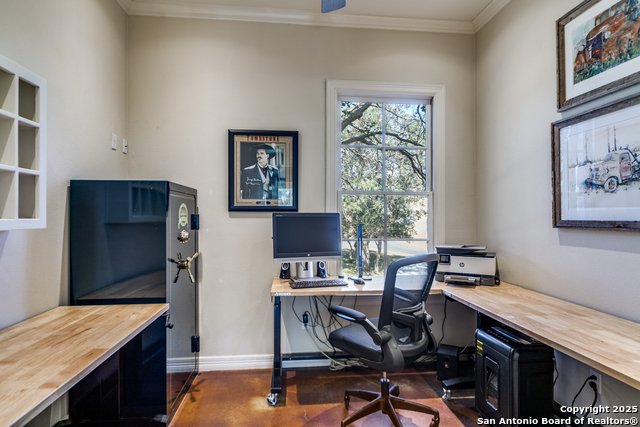 Listing photo id 21 for 67 Skyland Drive