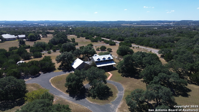 Listing photo id 43 for 67 Skyland Drive