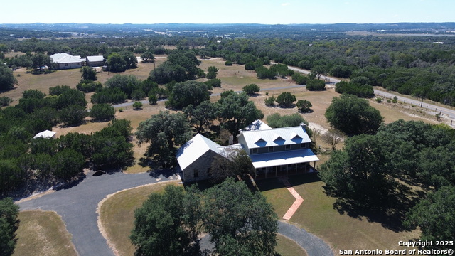 Listing photo id 44 for 67 Skyland Drive