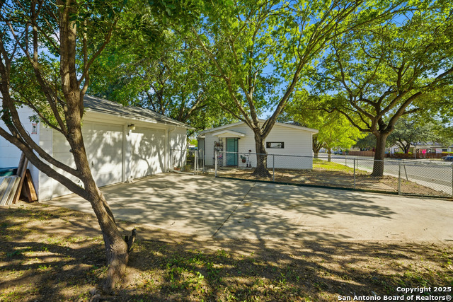 Image 23 of 25 For 1203 Ada