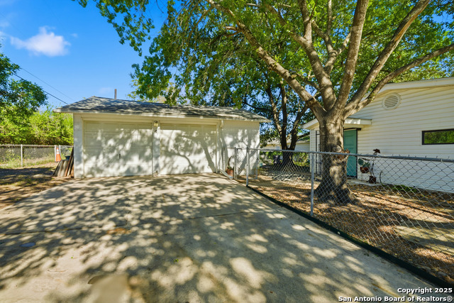 Image 24 of 25 For 1203 Ada