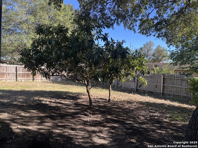 Image 16 of 16 For 5922 Lakedale