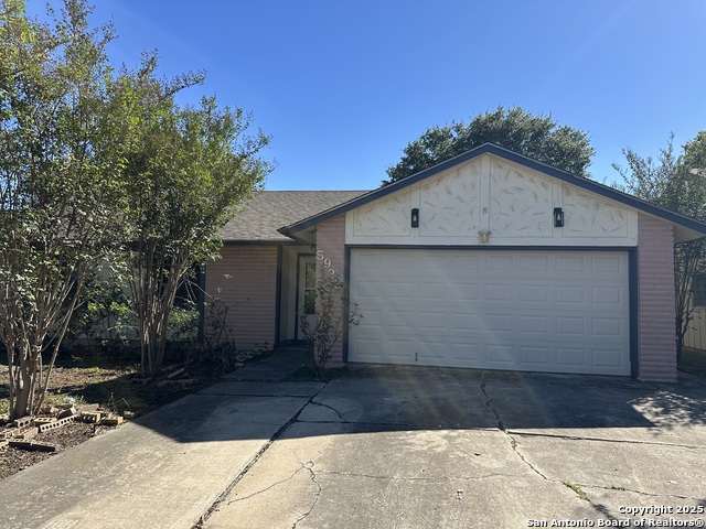 Image 2 of 16 For 5922 Lakedale