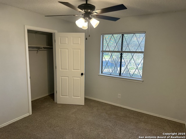 Image 7 of 16 For 5922 Lakedale