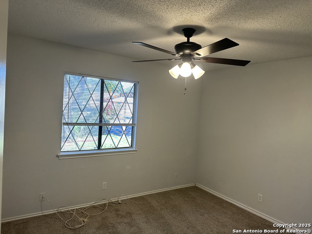 Image 8 of 16 For 5922 Lakedale