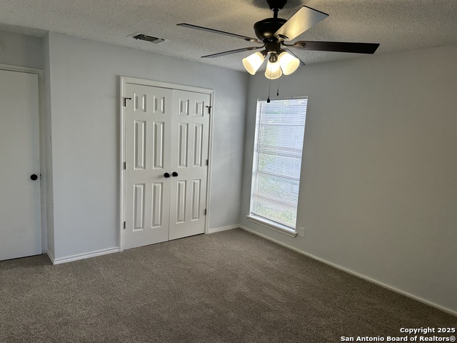 Image 9 of 16 For 5922 Lakedale