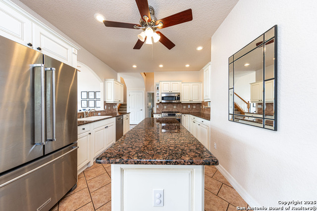 Image 11 of 33 For 881 Lantana Ridge