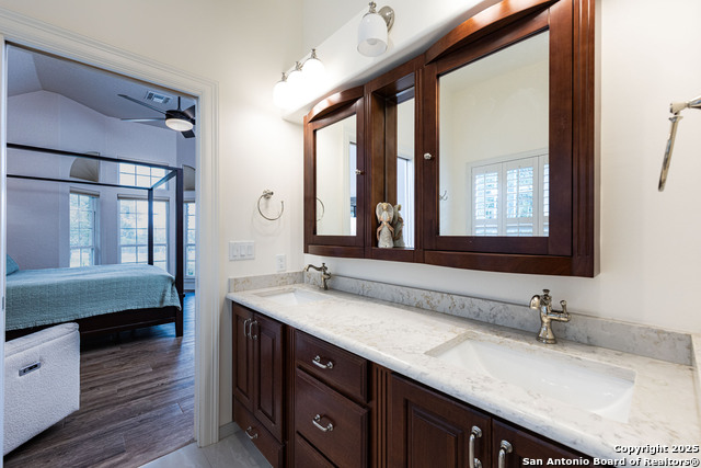 Image 16 of 33 For 881 Lantana Ridge