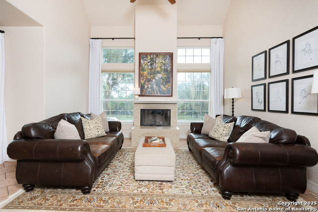 Image 7 of 33 For 881 Lantana Ridge