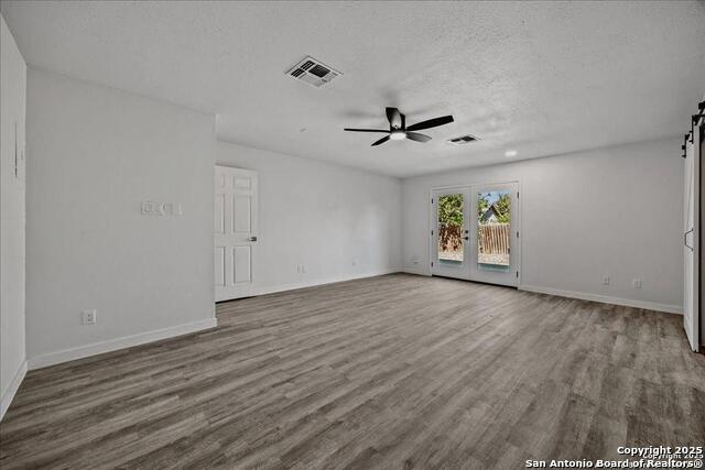 Image 17 of 25 For 5027 Creekmoor