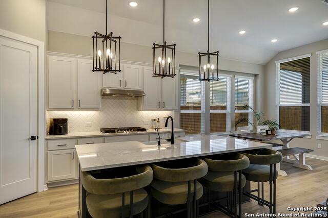 Image 13 of 31 For 5725 Huron Dr