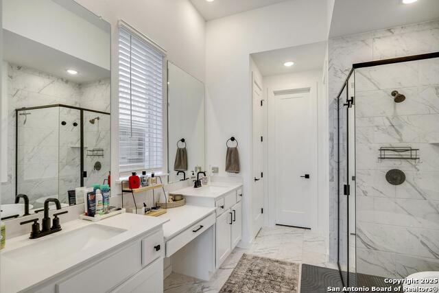 Image 19 of 31 For 5725 Huron Dr