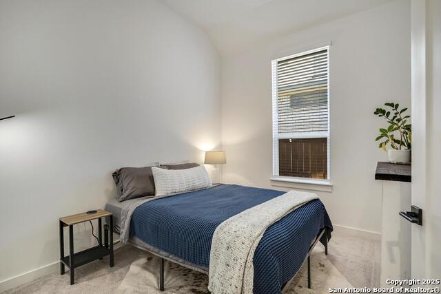 Image 21 of 31 For 5725 Huron Dr