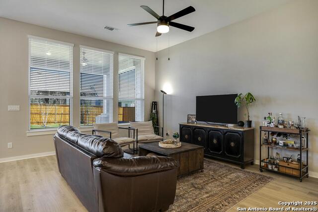 Image 8 of 31 For 5725 Huron Dr