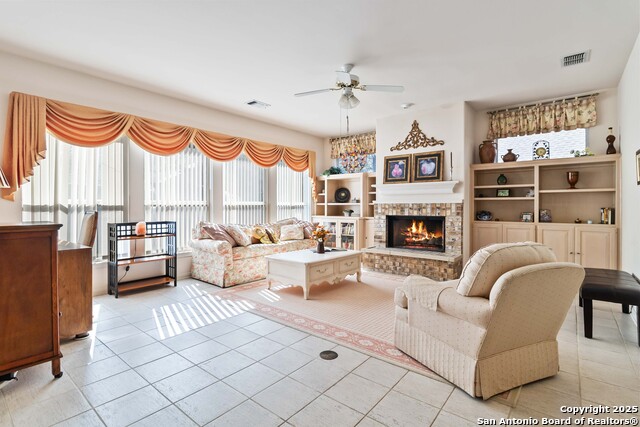 Listing photo id 9 for 13310 Bow Heights