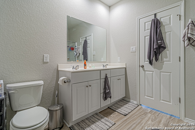 Listing photo id 10 for 14651 Latigo Loop